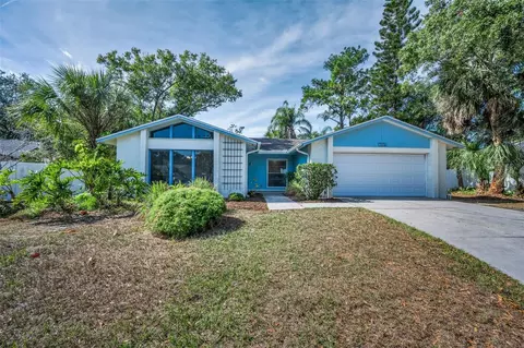 7404 Clearview Dr, Tampa, FL 33634