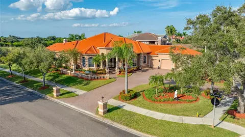 7371 Sawgrass Pt, Pinellas Park, FL 33782