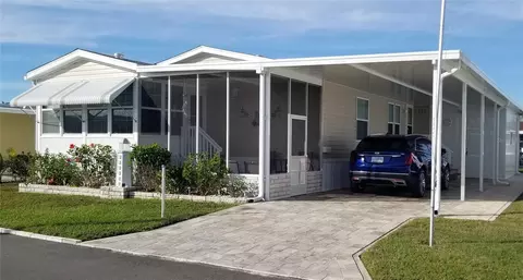 3743 Lomi Lomi Dr, Holiday, FL 34691