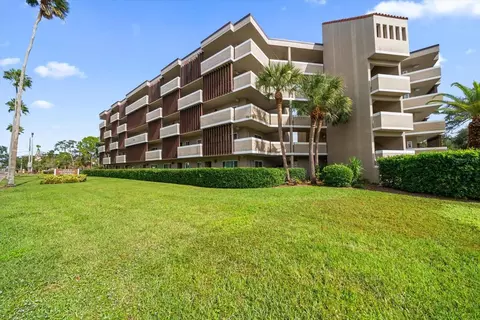 1243 S Martin Luther King Jr Ave #A202, Clearwater, FL 33756