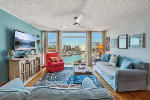 7400 Sun Island Dr S #712, South Pasadena, FL 33707