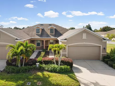 2150 Parrot Fish Dr, Holiday, FL 34691