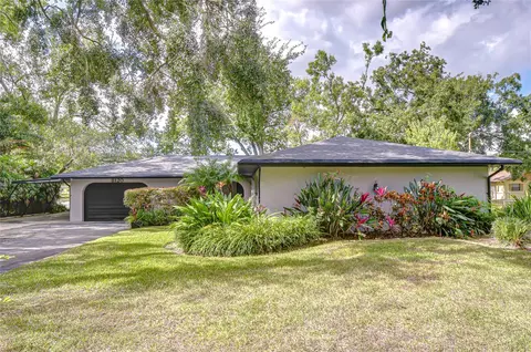 8120 N Albany Ave, Tampa, FL 33604