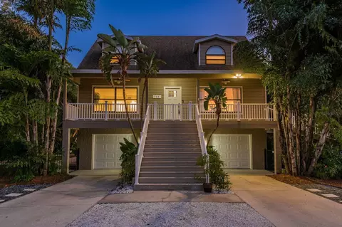758 Claudia, Palm Harbor, FL 34683