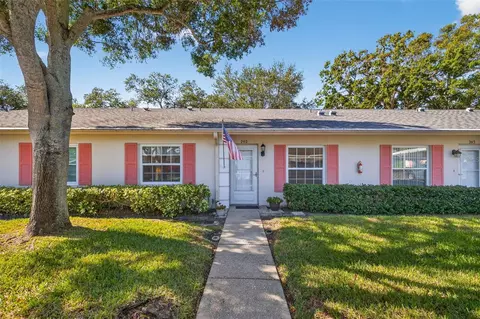 1535 Nursery Rd #202, Clearwater, FL 33756