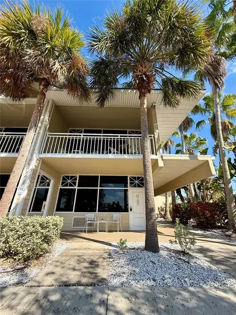 611 Destiny Dr #520, Ruskin, FL 33570