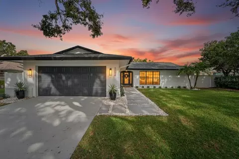 2654 Countryclub Dr, Clearwater, FL 33761