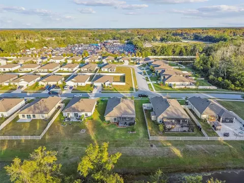 View/Area - 12907 Conquistador Loop, Spring Hill, FL 34610 photo 8 of 15