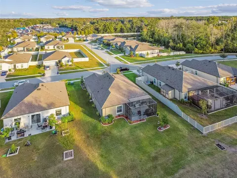 View/Area - 12907 Conquistador Loop, Spring Hill, FL 34610 photo 12 of 15
