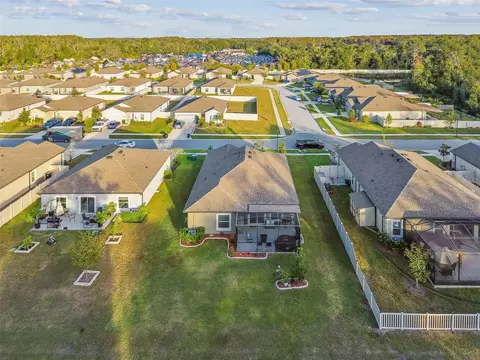 View/Area - 12907 Conquistador Loop, Spring Hill, FL 34610 photo 11 of 15
