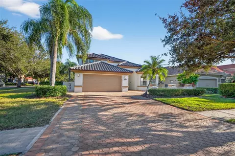 9997 Sago Point Dr, Seminole, FL 33777