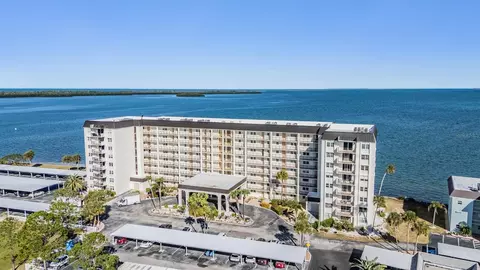 9 Haig Pl #104, Dunedin, FL 34698