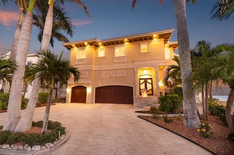 2165 Louisa Dr, Belleair Beach, FL 33786