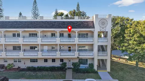 2170 Americus Blvd N #70, Clearwater, FL 33763