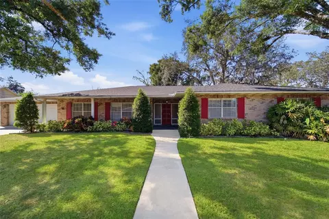 7010 Doreen St, Tampa, FL 33617