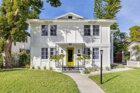 925 16th Ave N, Saint Petersburg, FL 33704