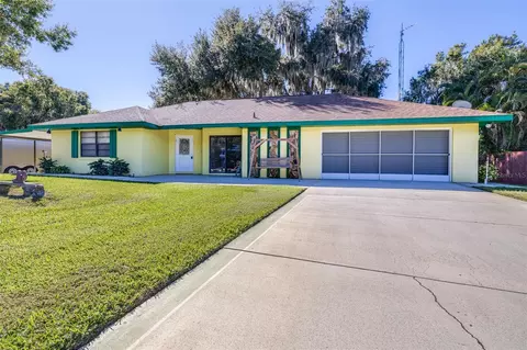 Exterior - 623 Racoon Ln, Lorida, FL 33857 photo 4 of 16