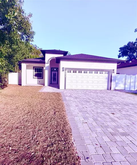 8511 N Newport Ave, Tampa, FL 33604