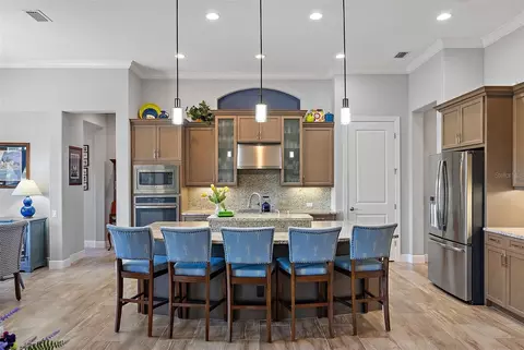 Kitchen - 11739 River Shores Trl, Parrish, FL 34219 photo 3 of 4