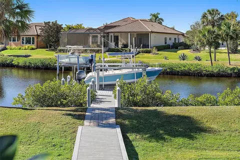 Exterior - 11739 River Shores Trl, Parrish, FL 34219 photo 9 of 22