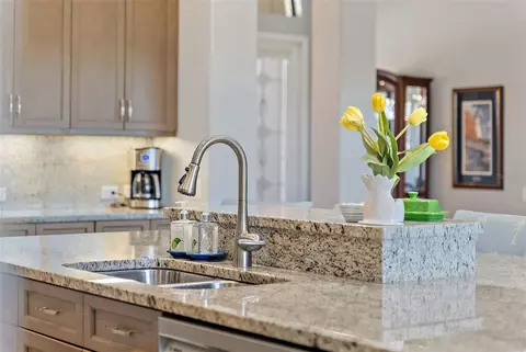 Kitchen - 11739 River Shores Trl, Parrish, FL 34219 photo 4 of 4