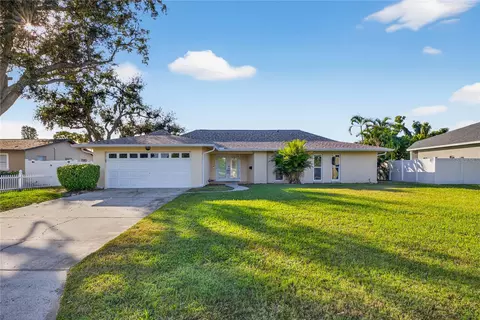 5833 25th St S, Saint Petersburg, FL 33712