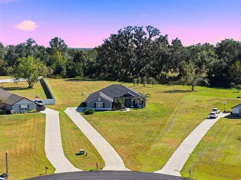 41043 Stanton Hall, Dade City, FL 33525