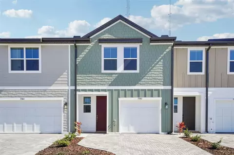 7582 Deer Valley Cir, Tampa, FL 33635
