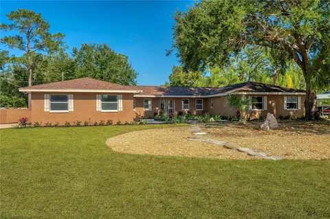 2206 Wallwood Pl, Brandon, FL 33510
