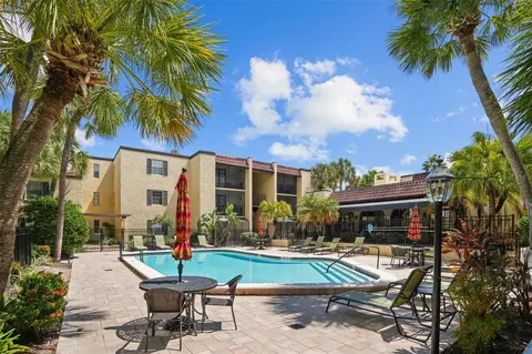108 Alameda Ct #236, Tampa, FL 33609