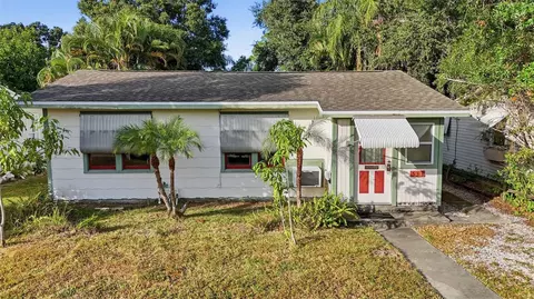 533 38th Ave N, Saint Petersburg, FL 33704