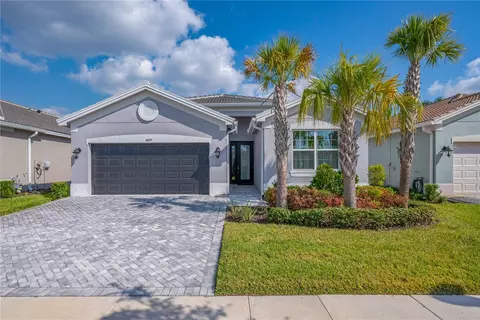 4879 Avila Lakes Dr, Wimauma, FL 33598