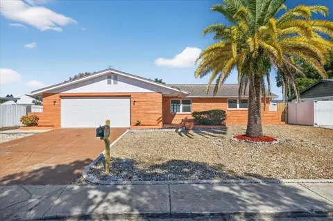 6923 Tierra Verde St, Port Richey, FL 34668