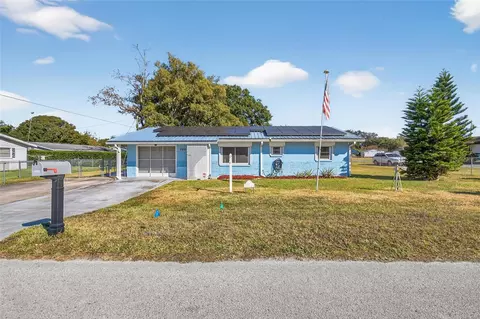 5410 Satsuma Dr, Zephyrhills, FL 33542