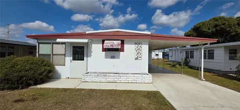 37137 Lois Ave, Zephyrhills, FL 33542