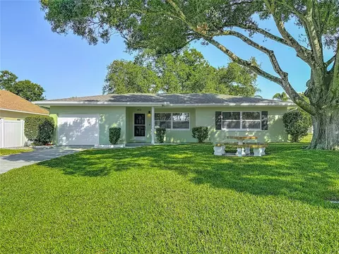 1432 Pine St, Clearwater, FL 33756