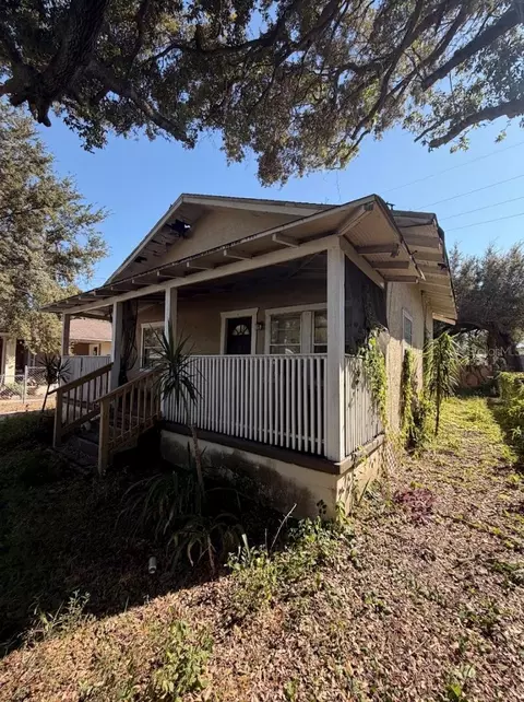 3203 Emma St, Tampa, FL 33610