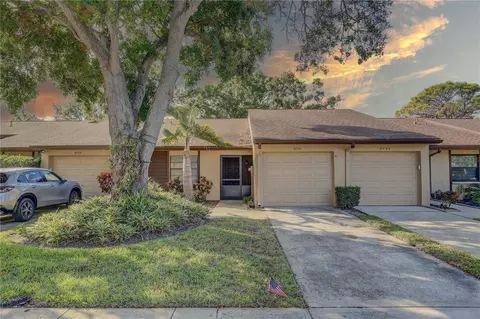 9774 Lake Seminole Dr E, Largo, FL 33773