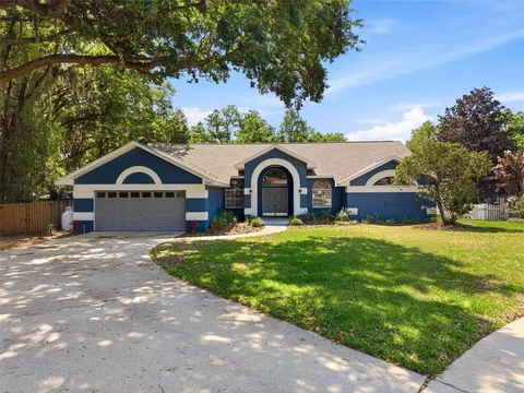 3042 Colonial Ridge Dr, Brandon, FL 33511