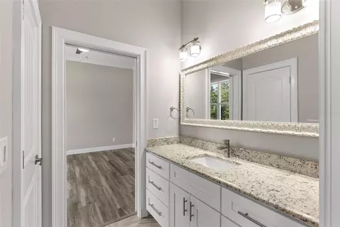 Bath - 4430 SW 177th St, Ocala, FL 34473 photo 4 of 5