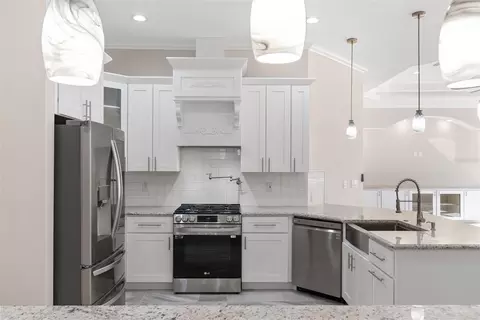 Kitchen - 4430 SW 177th St, Ocala, FL 34473 photo 2 of 3