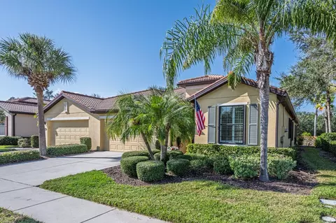 5503 Sunset Falls Dr, Apollo Beach, FL 33572