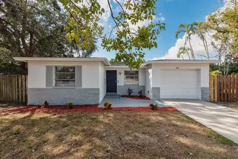 168 SE Boulevard Blvd N, Saint Petersburg, FL 33703