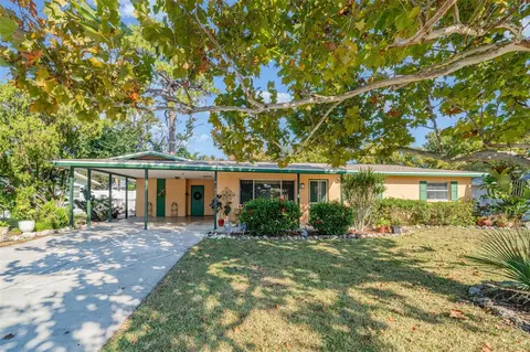 4652 Maceachen Blvd, Sarasota, FL 34233