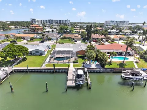4461 38th Way S, Saint Petersburg, FL 33711