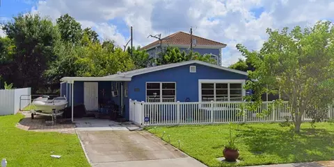 4481 Lagg Ave, Fort Myers, FL 33901