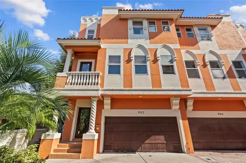902 Villa Venicia Way, Tampa, FL 33606
