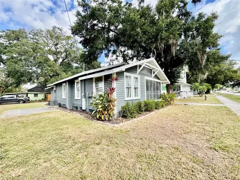 906 W Baker St, Plant City, FL 33563