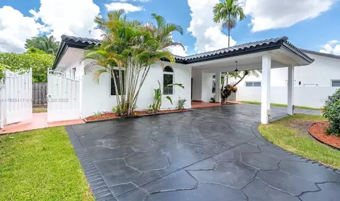 2810 SW 114th Ave, Miami, FL 33165