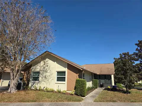 1342 Stonehaven Ln, Dunedin, FL 34698